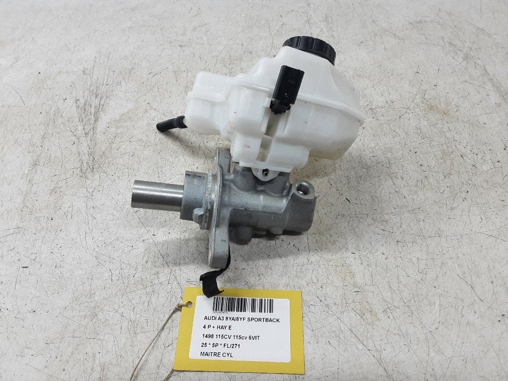 MAITRE CYLINDRE DE FREIN Audi A3 Sportback (8YA) (01-2019/-), Auto-Union-Straße  1,
85057  Ingolstadt, DE, Info@audi.de, Audi
