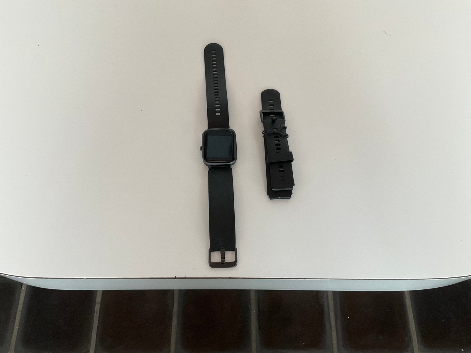 2 horlogebandjes  voor smartwatch, Ophalen, Zo goed als nieuw
