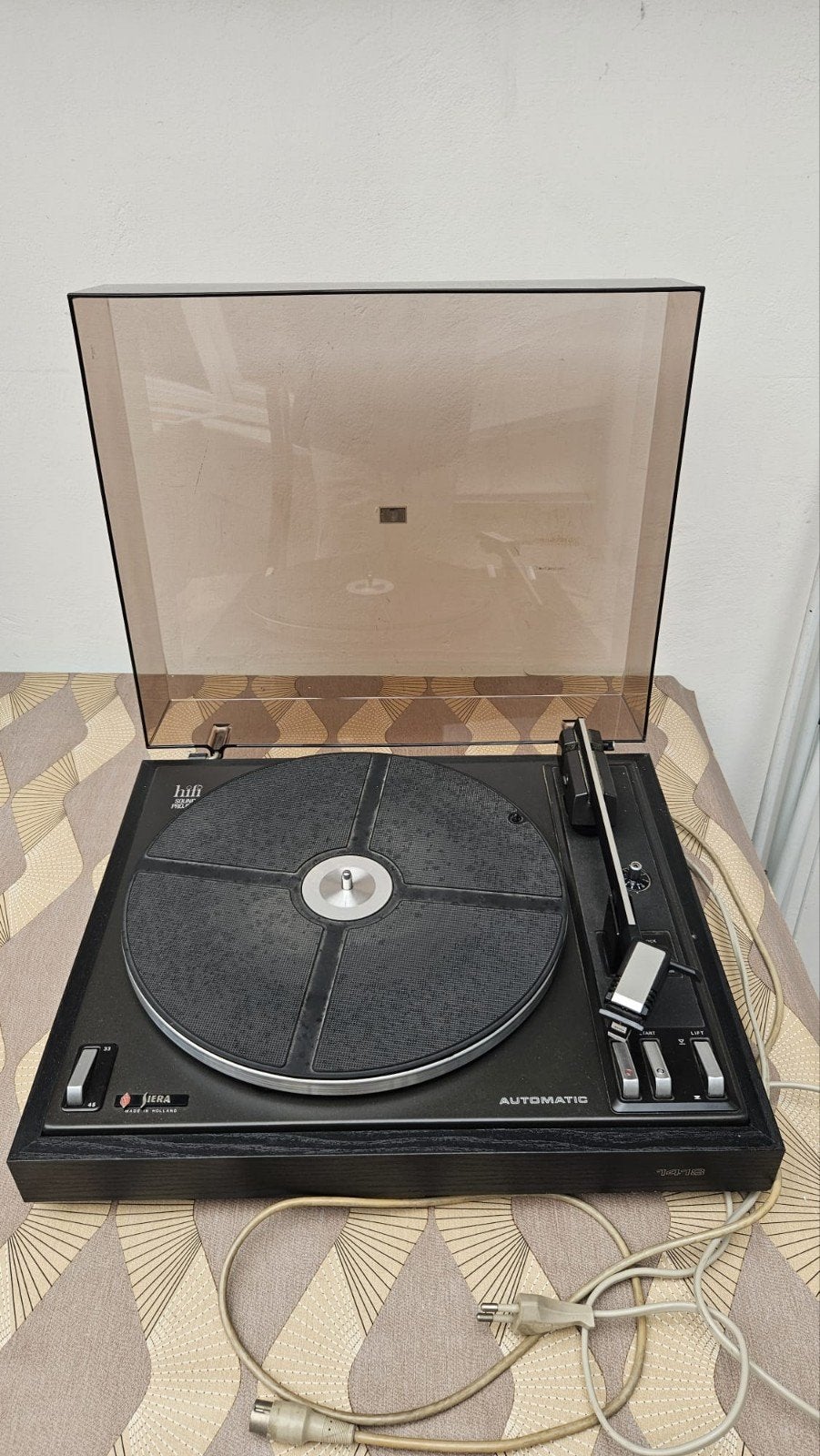 Siera 1418 Automatic platenspeler, TV, Hi-fi & Vidéo, Tourne-disques, Enlèvement, Tourne-disque