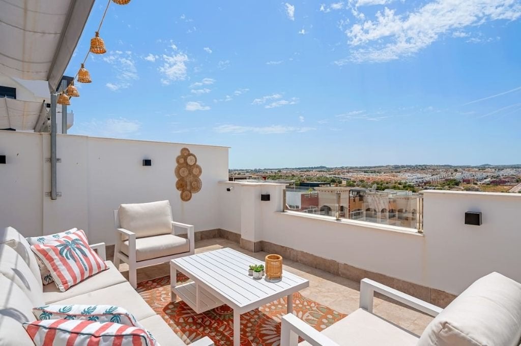 Comme un nouvel appartement /Playa Flamenca, 154 m², Playa Flamenca., 2 pièces, Appartement