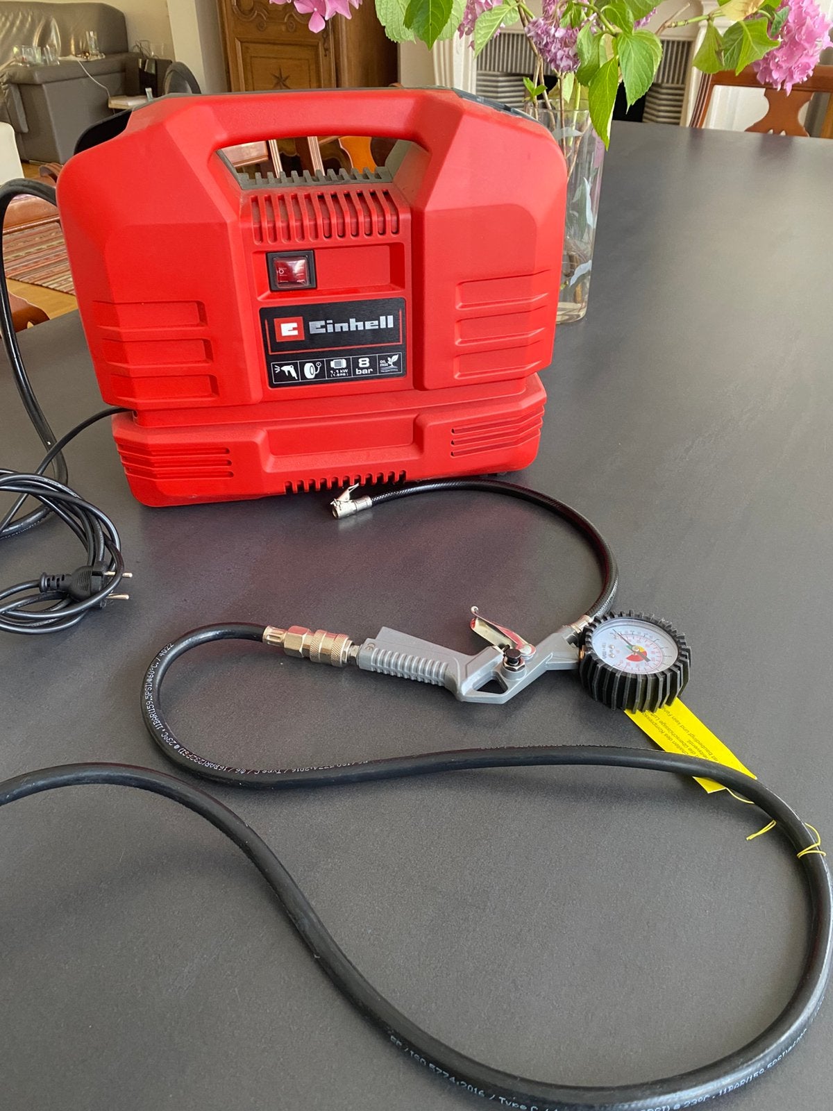 Compresseur a air Einhell, Doe-het-zelf en Bouw, Compressors, Ophalen, 6 tot 10 bar, Nieuw, Minder dan 200 liter/min