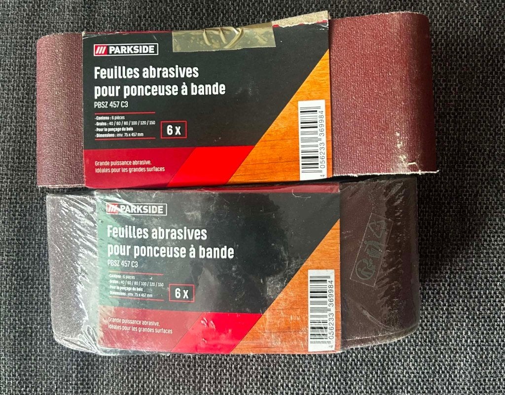 Feuilles abrasives ponceuse, Enlèvement, Neuf, 600 à 1200 watts, Ponceuse à bande