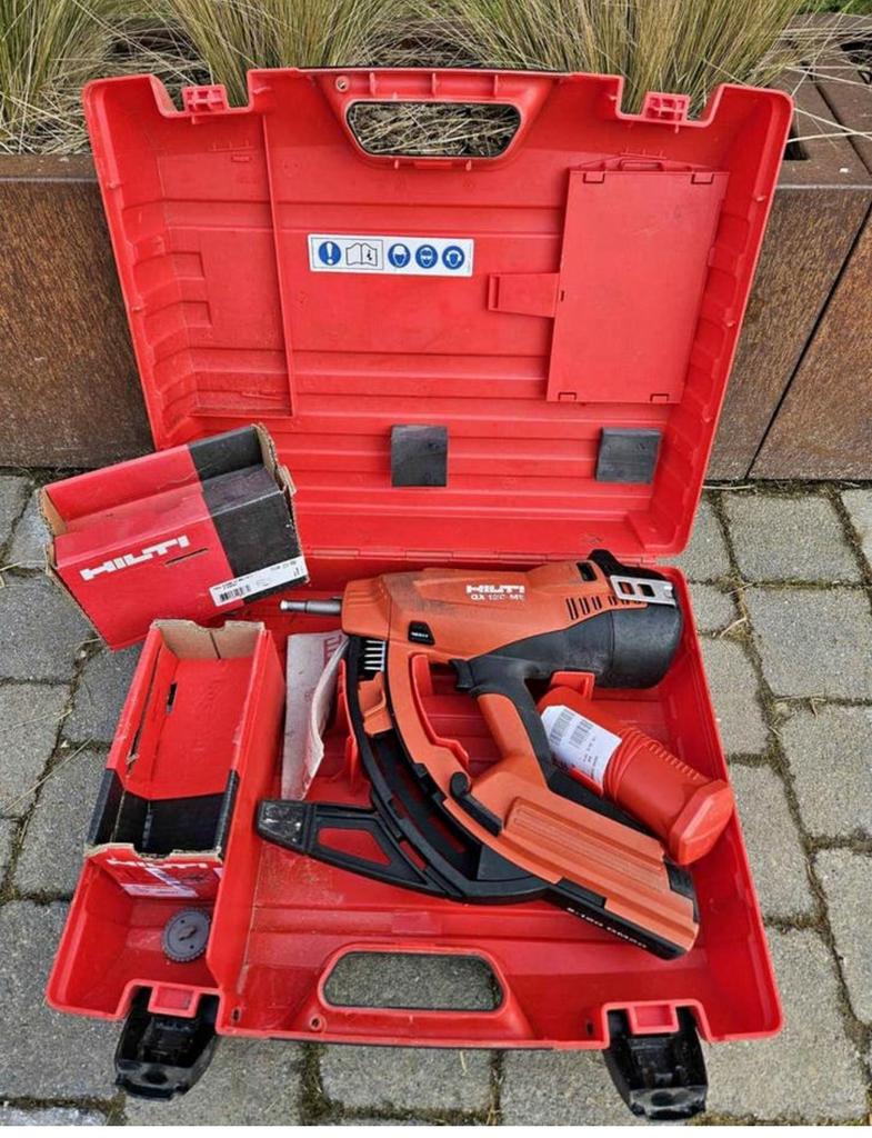 Cloueur hilti, Bricolage & Construction, Outillage | Foreuses, Enlèvement, Comme neuf
