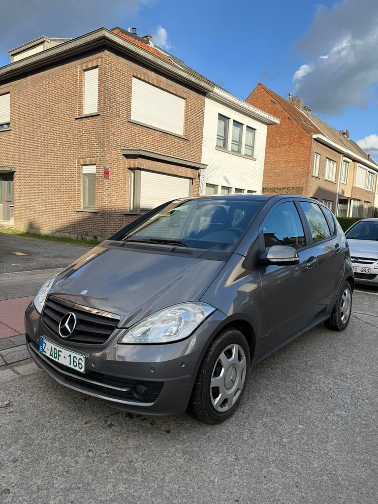 Mercedes A160 1.5 benzine / automaat / airco, Auto's, Automaat, https://public.car-pass.be/vhr/f0e57164-bbba-483c-800e-678e7fede456