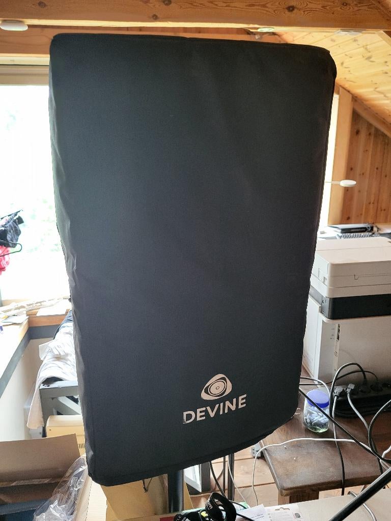 2x Devine Onyx 12A Actieve Speakers - 12 inch, Audio, Tv en Foto, Luidsprekerboxen, Zo goed als nieuw, 120 watt of meer, Center speaker