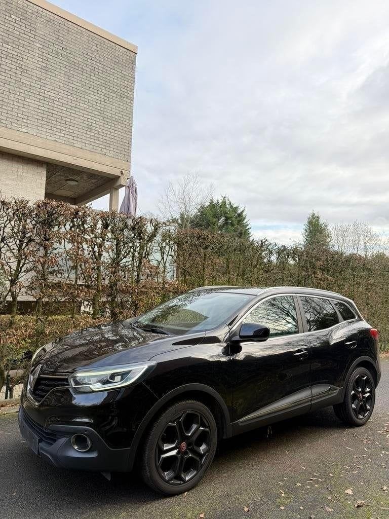 Renault Kadjar 1.2 benzine - BLACK EDITION - 2016 - GARANTIE, Kadjar, Gebruikt, Lichtsensor, Zwart