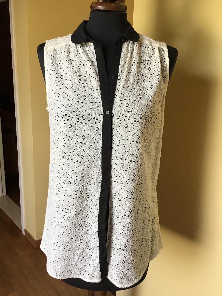 Zara kanten bloesje mt 36, Kleding | Dames, Blouses en Tunieken, Ophalen of Verzenden, Zo goed als nieuw, Maat 36 (S), Zara