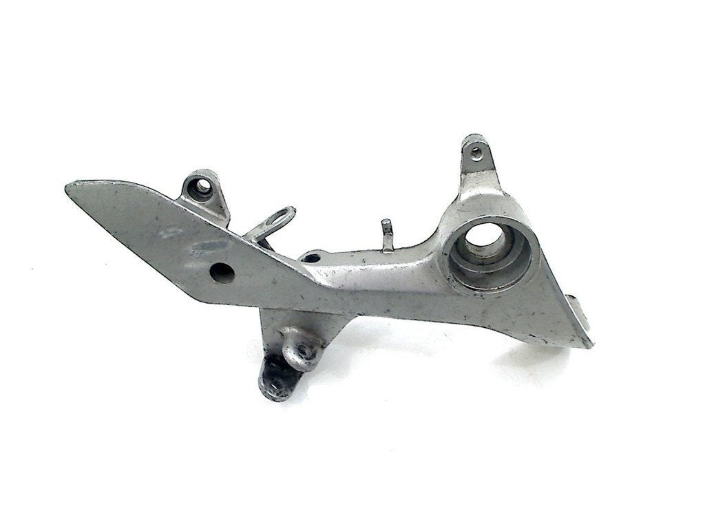 SCHETSPLAAT LINKS VOOR VFR 800 Fi 1998-2001 (VFR800Fi RC46), Dhr. S. di Majo, Gebruikt, Info@cama-motorparts.nl, P.J. Troelstraweg 8 8
3144 CX  MAASSLUIS, NL