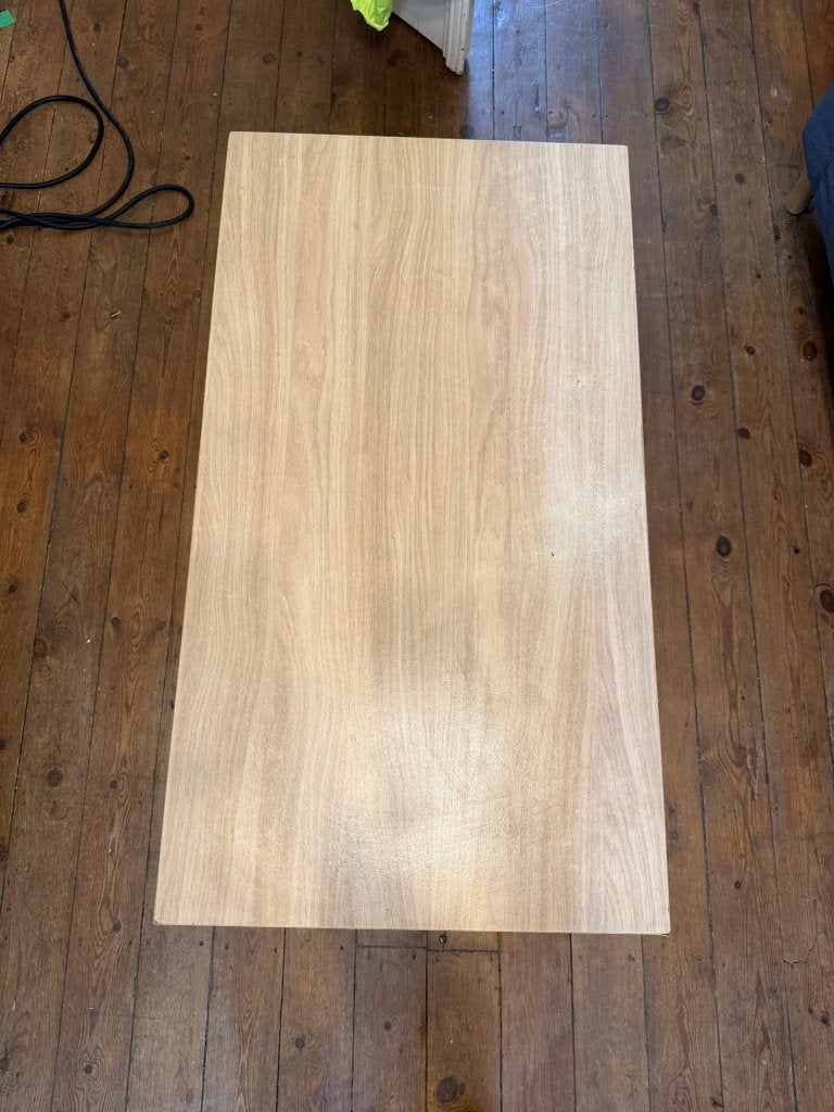 Table basse, Enlèvement, Utilisé