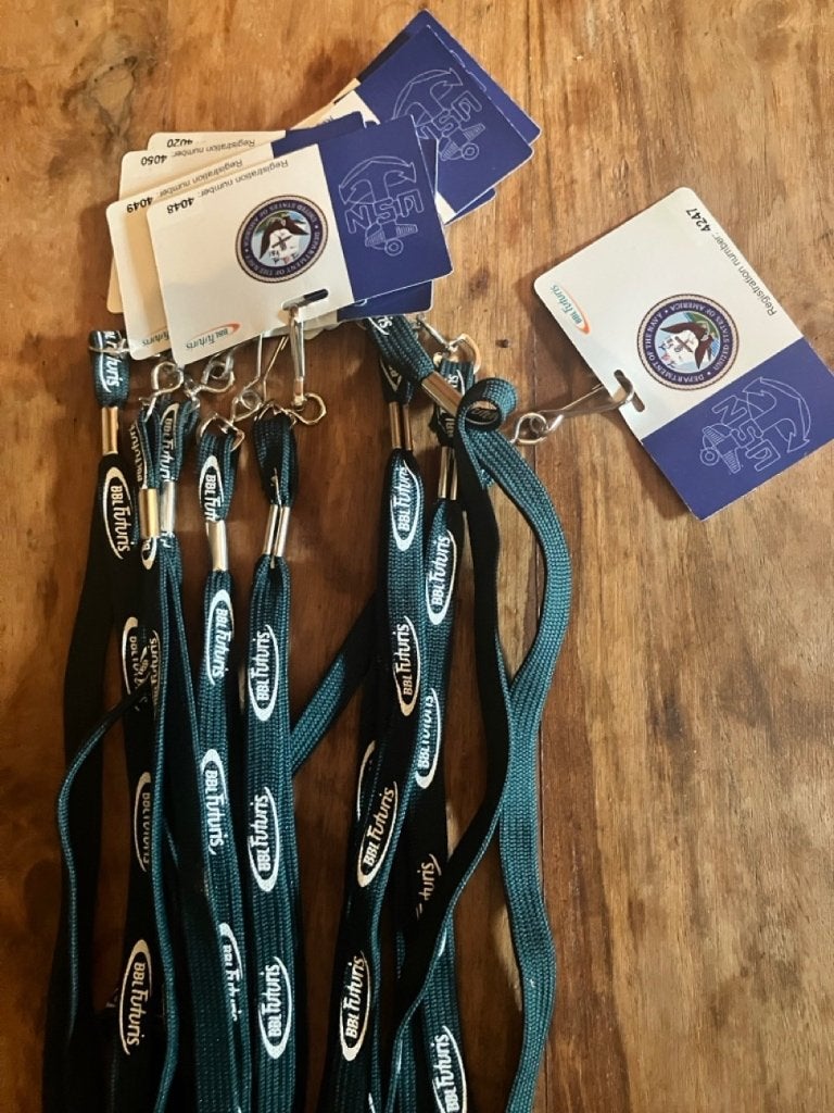 A donner - Badges ING, Enlèvement, Comme neuf