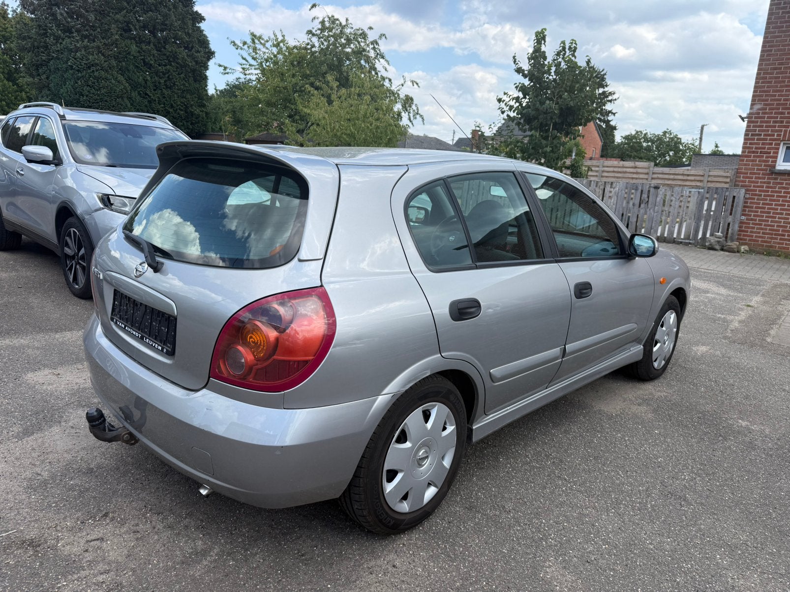 Nissan almera benzine 118.000km airco 5 deurs, Auto's, Almera, Bedrijf, 5 deurs, Te koop