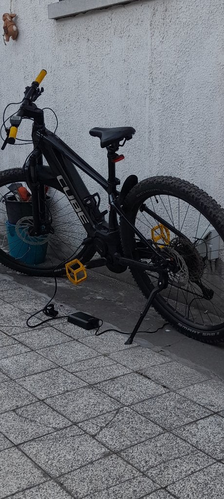 Vtt electrique cube 625w/h, Vélos & Vélomoteurs, Vélos électriques, Utilisé, Cube, Enlèvement