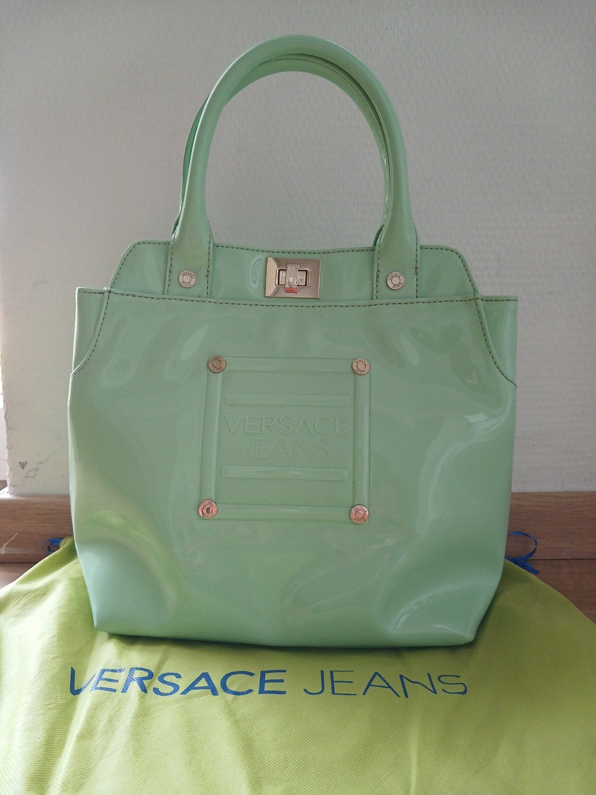 Versace jeans handtas met stoftas, Handtassen en Accessoires, Tassen | Damestassen, Ophalen, Handtas