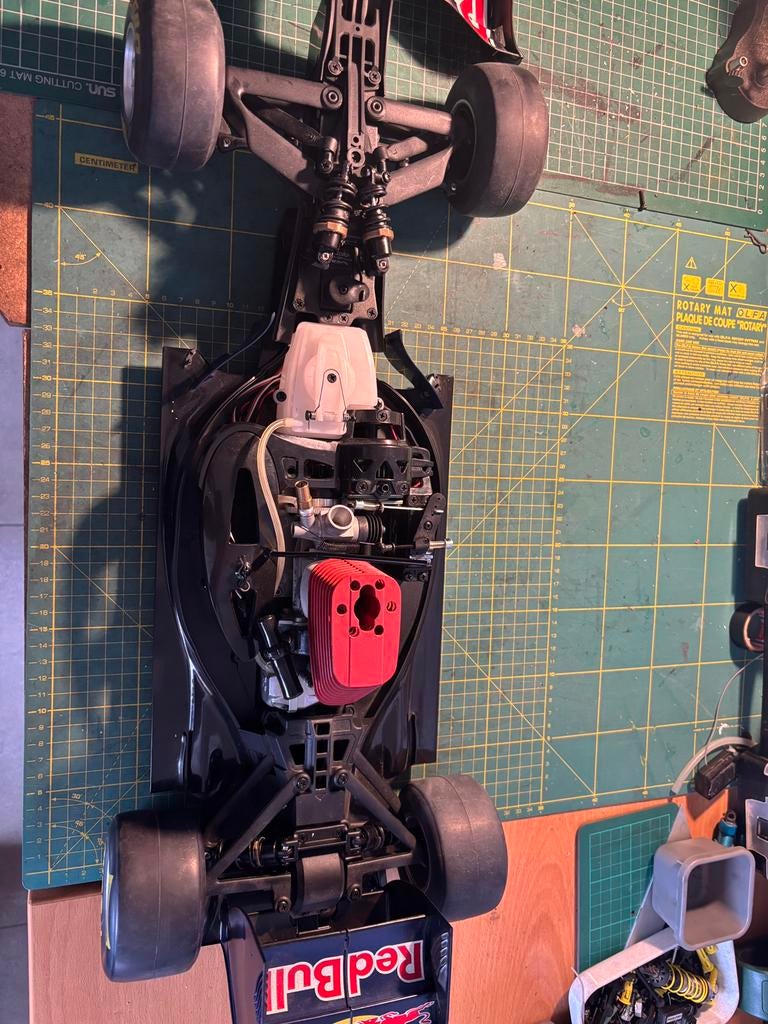 Kyosho RB7, Hobby en Vrije tijd, Ophalen of Verzenden, Zo goed als nieuw, Auto onroad, Overige schalen