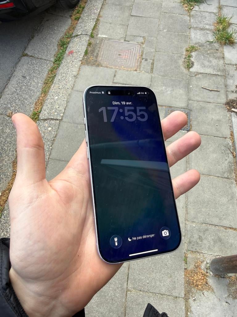 Iphone 17, Télécoms, Enlèvement, Comme neuf