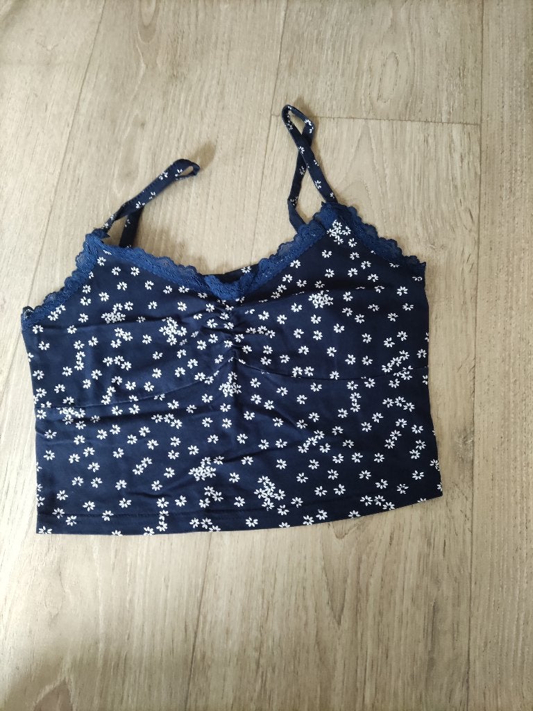 blauwe crop top S in nieuwstaat, Kleding | Dames, Topjes, Blauw, Ophalen of Verzenden, Zo goed als nieuw, Maat 36 (S)