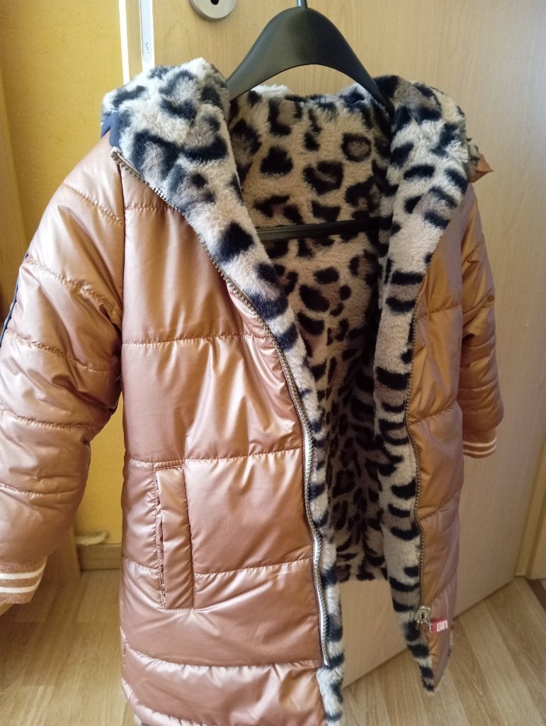 Heel mooie winterjas voor meisje, Kinderen en Baby's, Kinderkleding | Maat 128, Ophalen, B. Nosy, Meisje, Zo goed als nieuw