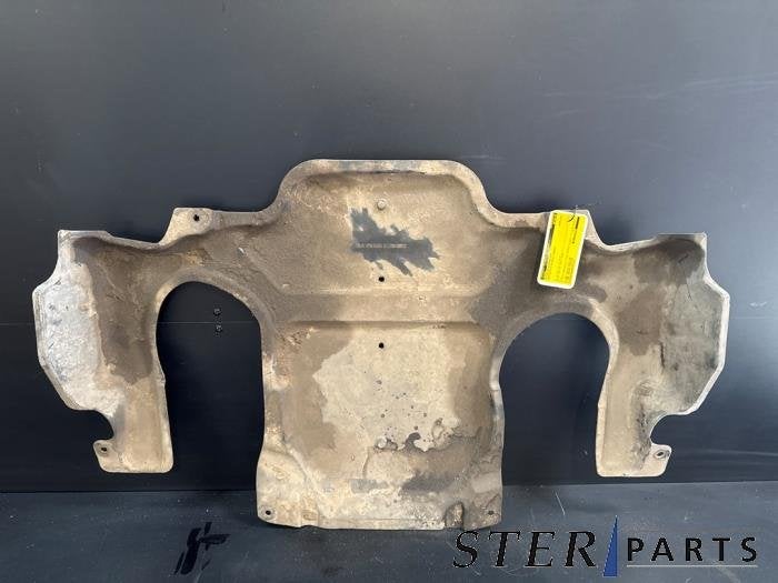 Plaque de protection moteur d'un Mercedes E-Klasse, 3 mois de garantie, Utilisé, -, -