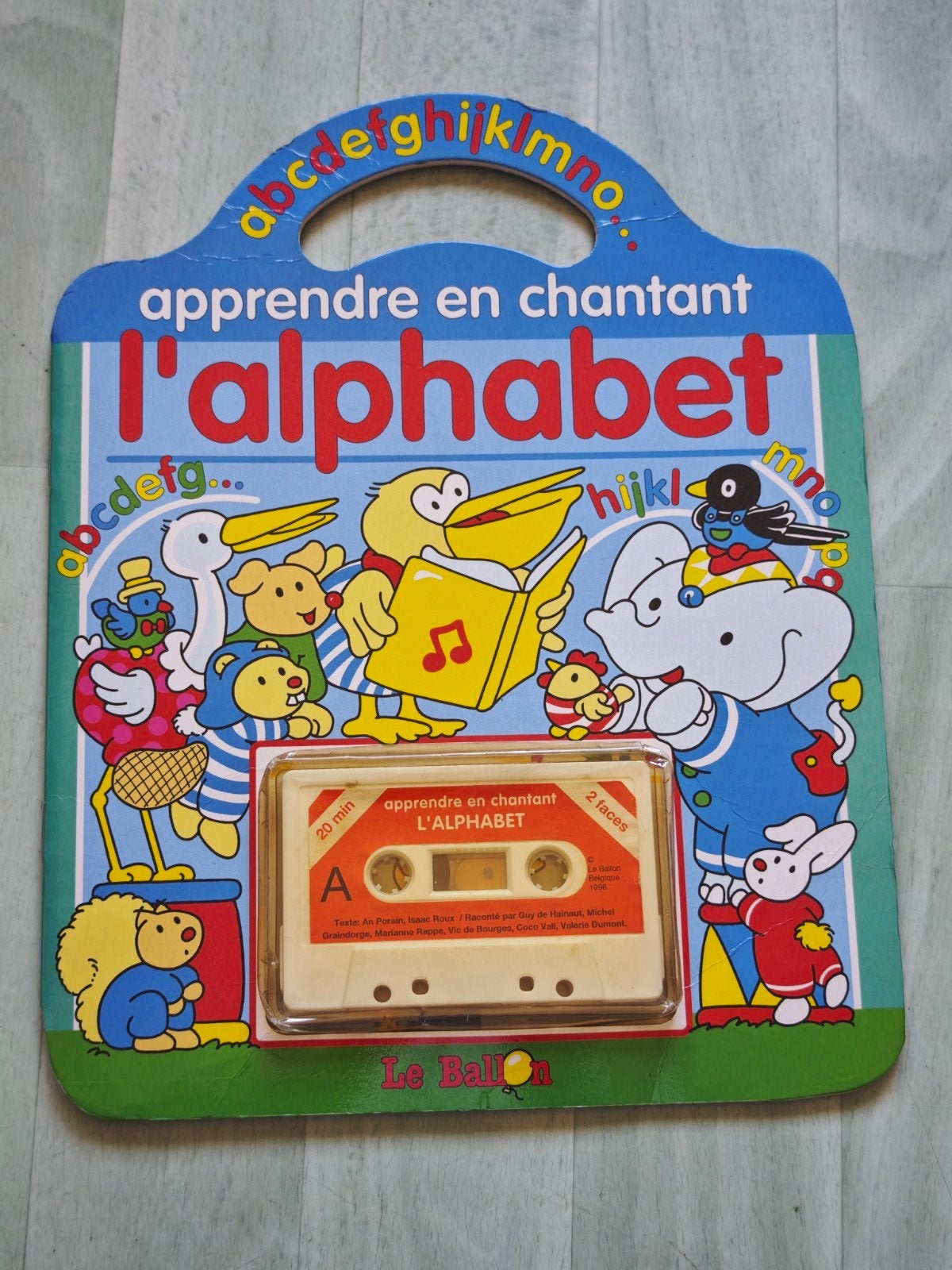 Livre-Cassette Audio Apprendre en chantant l'alphabet, Livres, Enlèvement