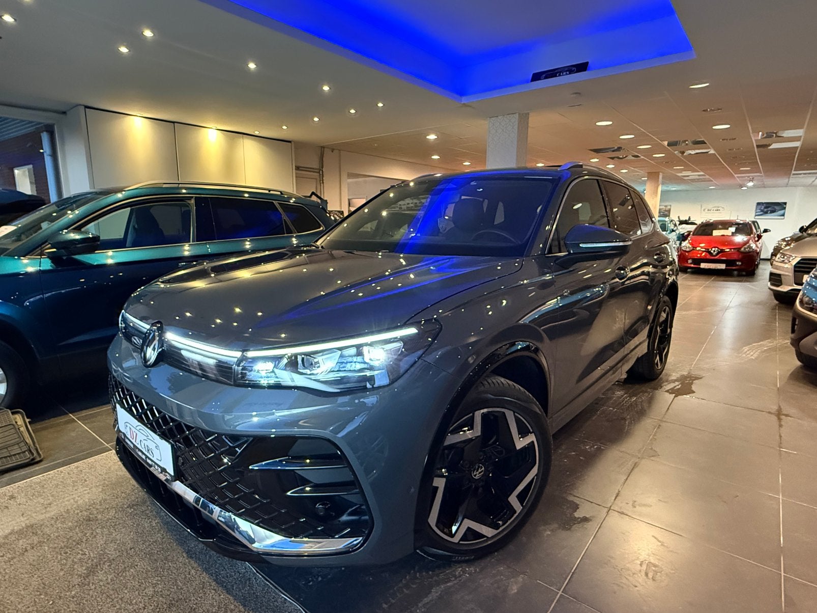 VOLKSWAGEN TIGUAN R-LINE 4MOTION 193CH |CUIR | KEY LESS |, Autos, Volkswagen, Entreprise, Achat, Tiguan, 4x4, ABS, Caméra de recul