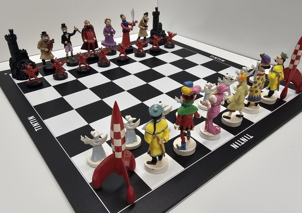 Tintin jeu d'échecs  - 4500 € - état neuf, Enlèvement