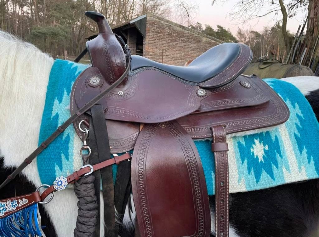 Westernzadel, Ophalen, L (17.5 inch), Gebruikt, Overige merken