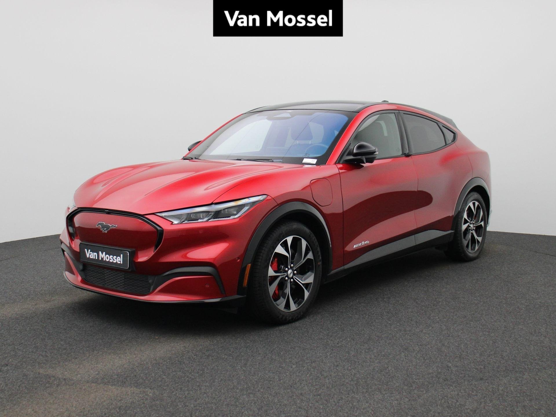 Ford Mustang Mach-E AWD 75 kWh SOH 93% | LED | LEDER | PANO, Auto's, Automaat, Gebruikt, 750 kg, 5 zetels