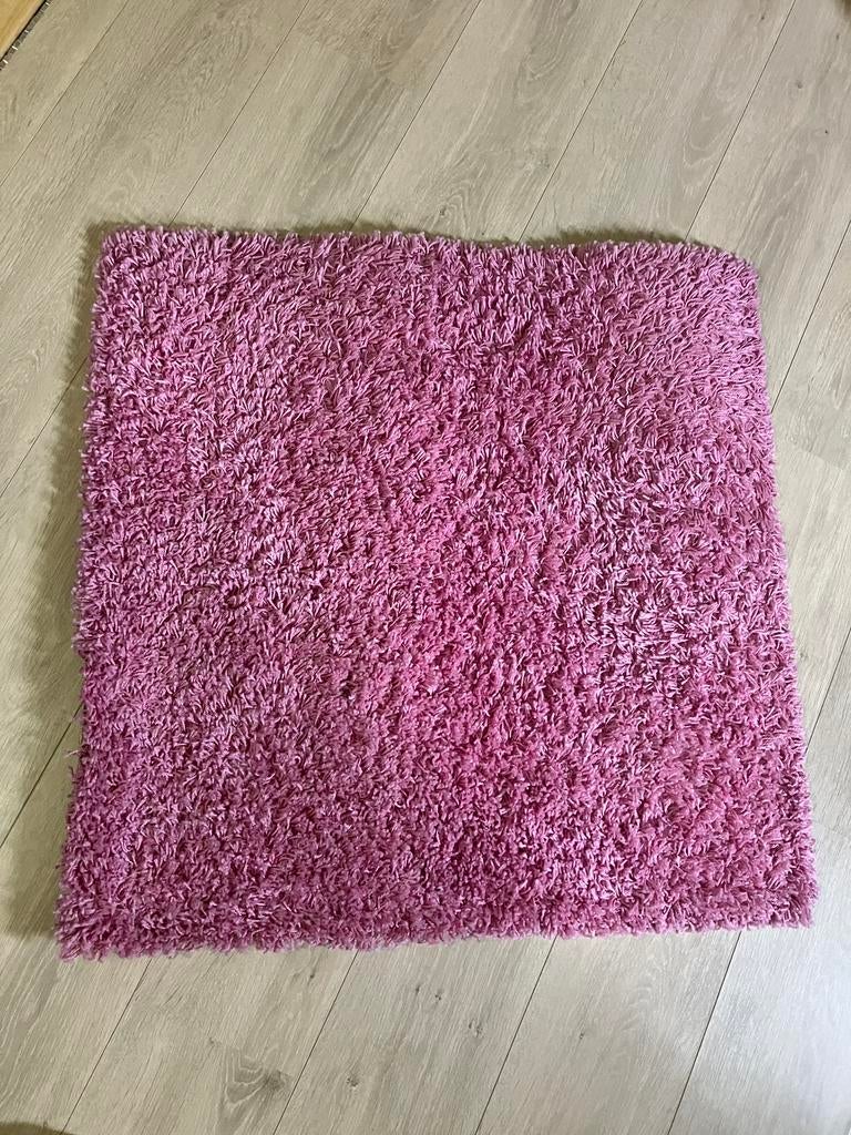 Tapijt roze 80x80cm, Huis en Inrichting, Ophalen