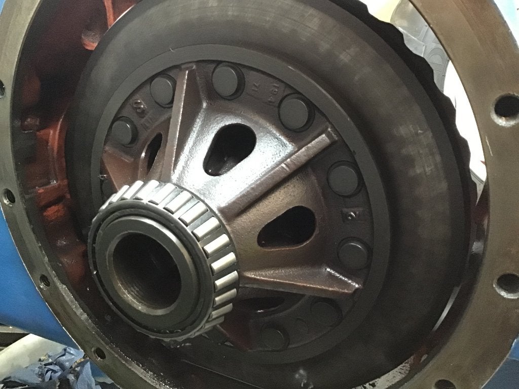 Diffentieel Ford 2000 tractor en andere onderdelen, Ophalen, Ford