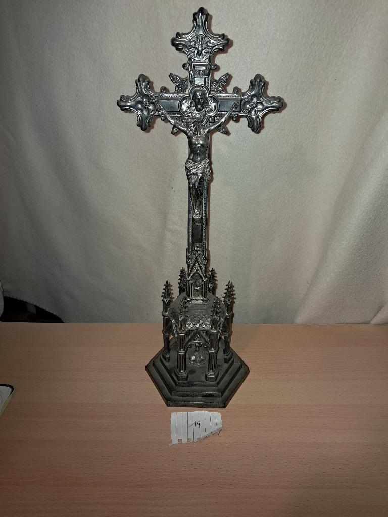 Kruis met kapel, Antiek en Kunst, Antiek | Religieuze voorwerpen, Ophalen