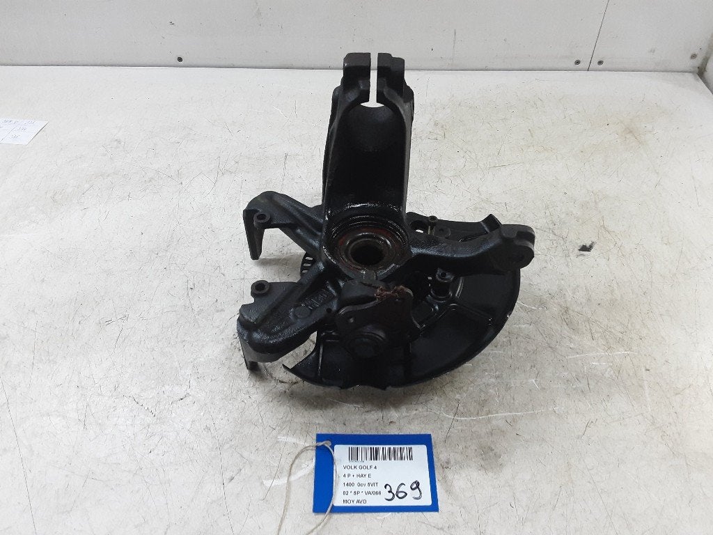 MOYEU DE ROUE AVANT DROIT Volkswagen Golf IV (1J1), Volkswagen, Mevr. I. Hauben, Utilisé, Rue de l'Espoir 34 34
4030  GRIVEGNÉE, BE
