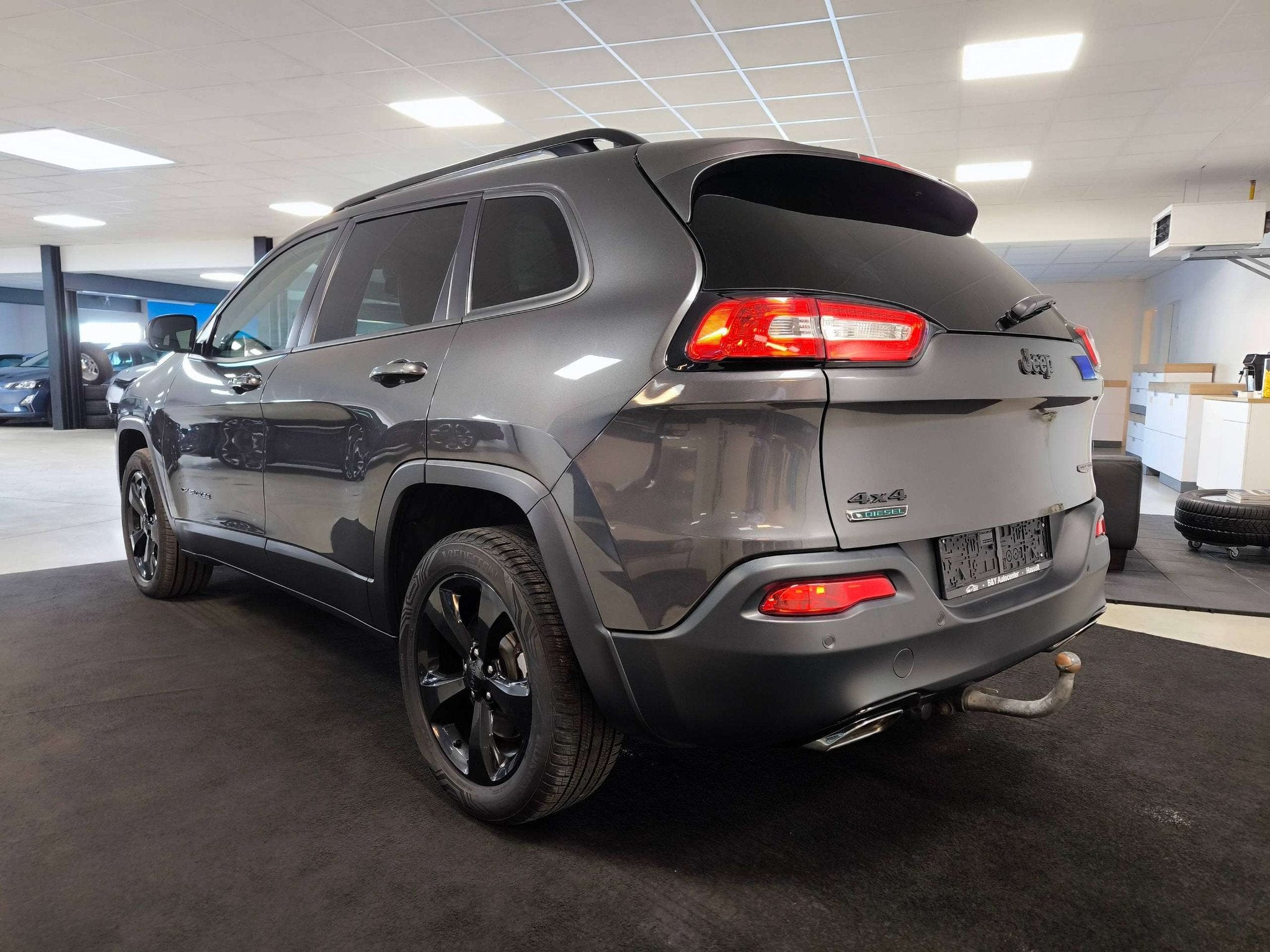 Jeep Cherokee 2.2 MJD 4WD Limited Drive II * Eerste eigenaar, Autos, Cuir, Argent ou Gris, Achat, 200 ch