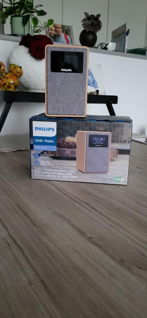 Wekker radio, Ophalen