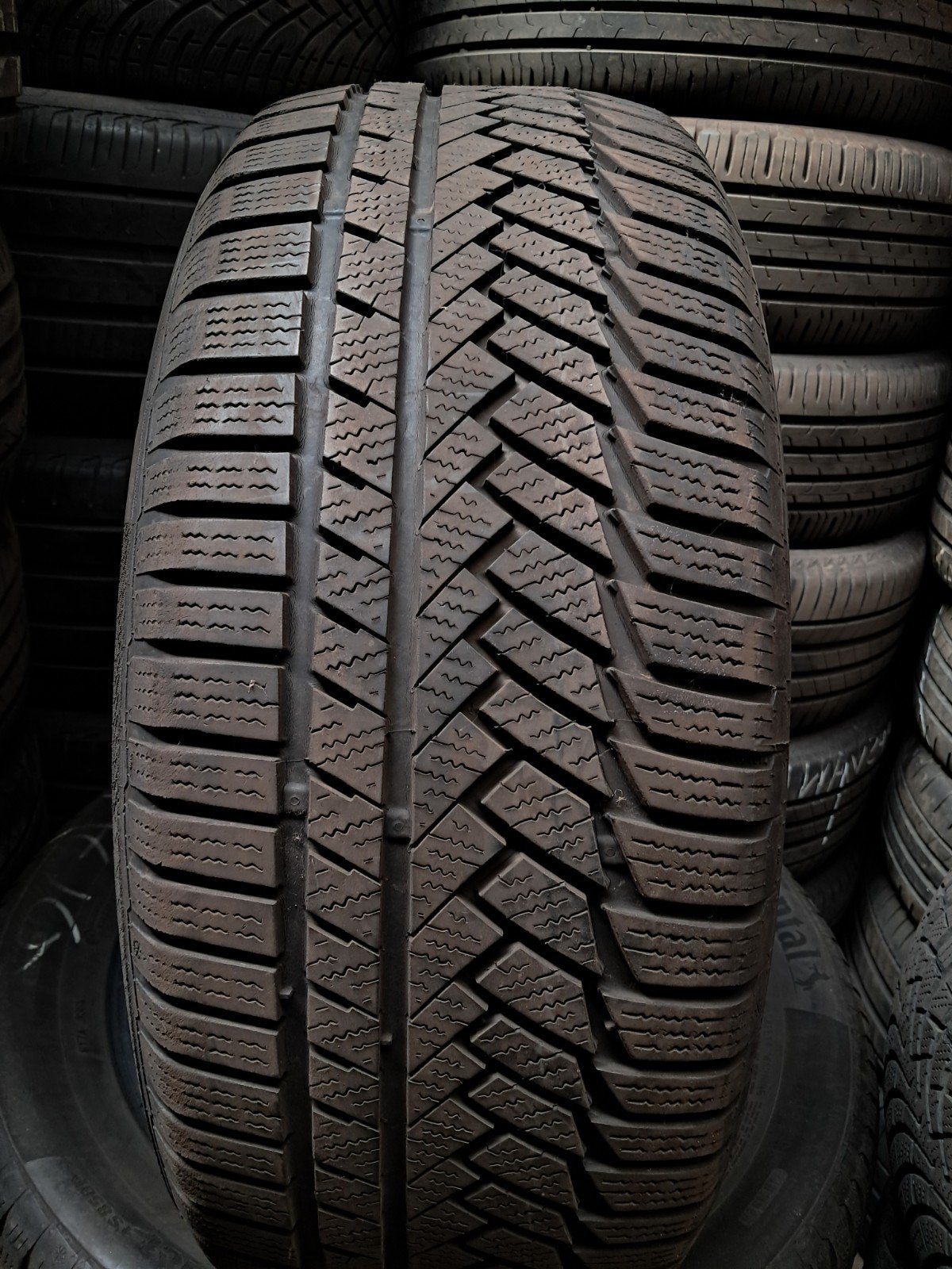 235/55/17 235/55r17 2355517 winter Continental, Ophalen