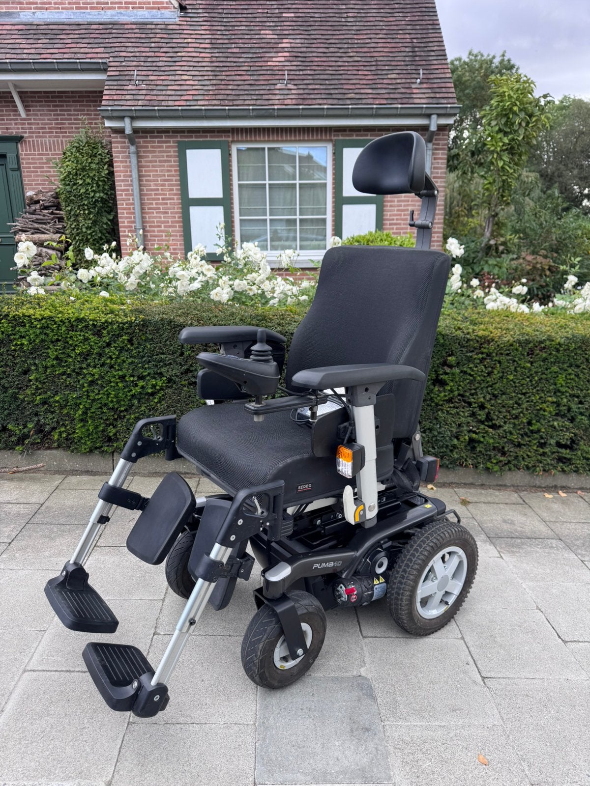 Fauteuil roulante Handicare Puma chaise électrique handicapé, Enlèvement ou Envoi, Comme neuf, Fauteuil roulant électrique