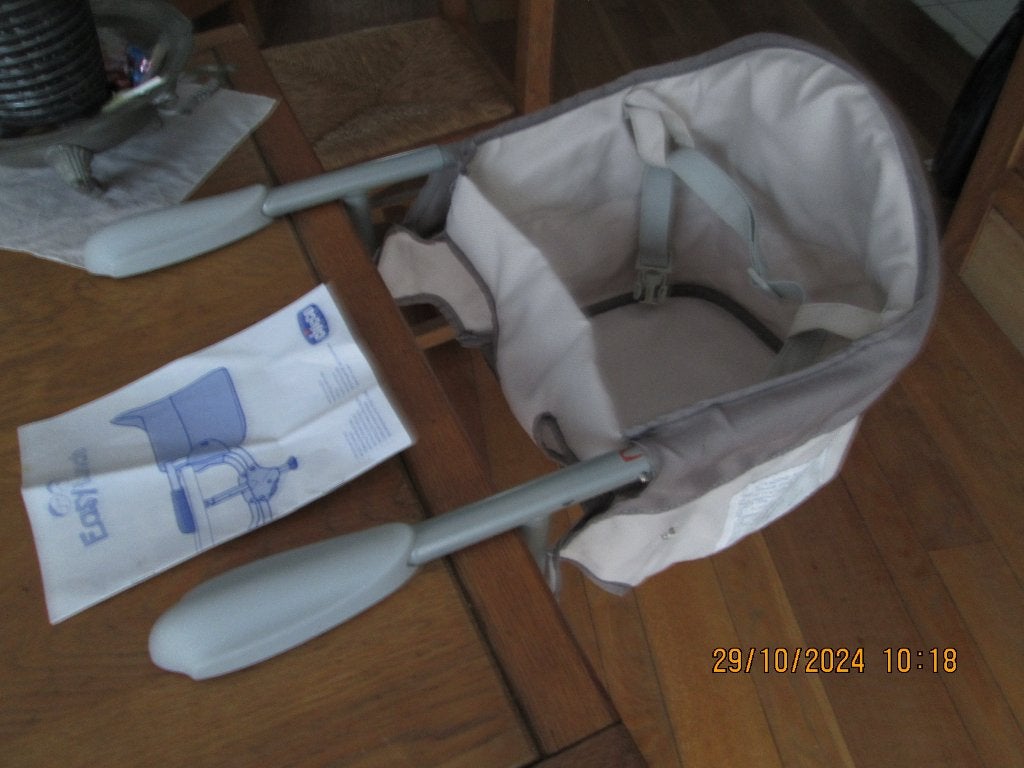 Chaise pliable pour bébé., Enlèvement, Comme neuf, Ceinture(s)
