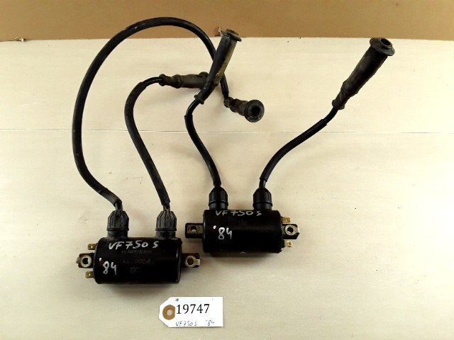 VF750S 1982 - 1983 Honda Bobijn bougiekop D1-37218