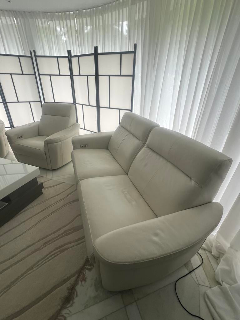 Italian leather recliner sofa set with matching table, Enlèvement, Comme neuf, Cuir