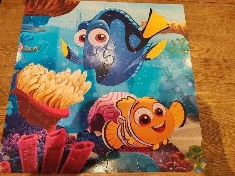 Puzzel nemo & dory, Ophalen of Verzenden, 10 tot 50 stukjes, Zo goed als nieuw, 2 tot 4 jaar