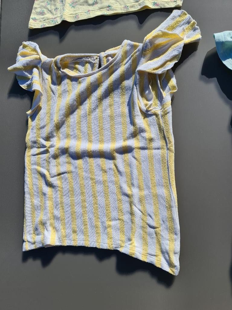 geel-wit gestreept t-shirt, Smart with style, 128, Ophalen, Zo goed als nieuw