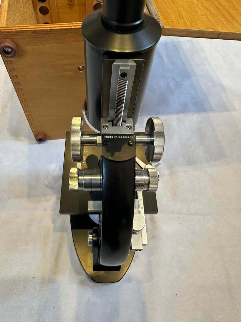 Microscop, Enlèvement, Comme neuf