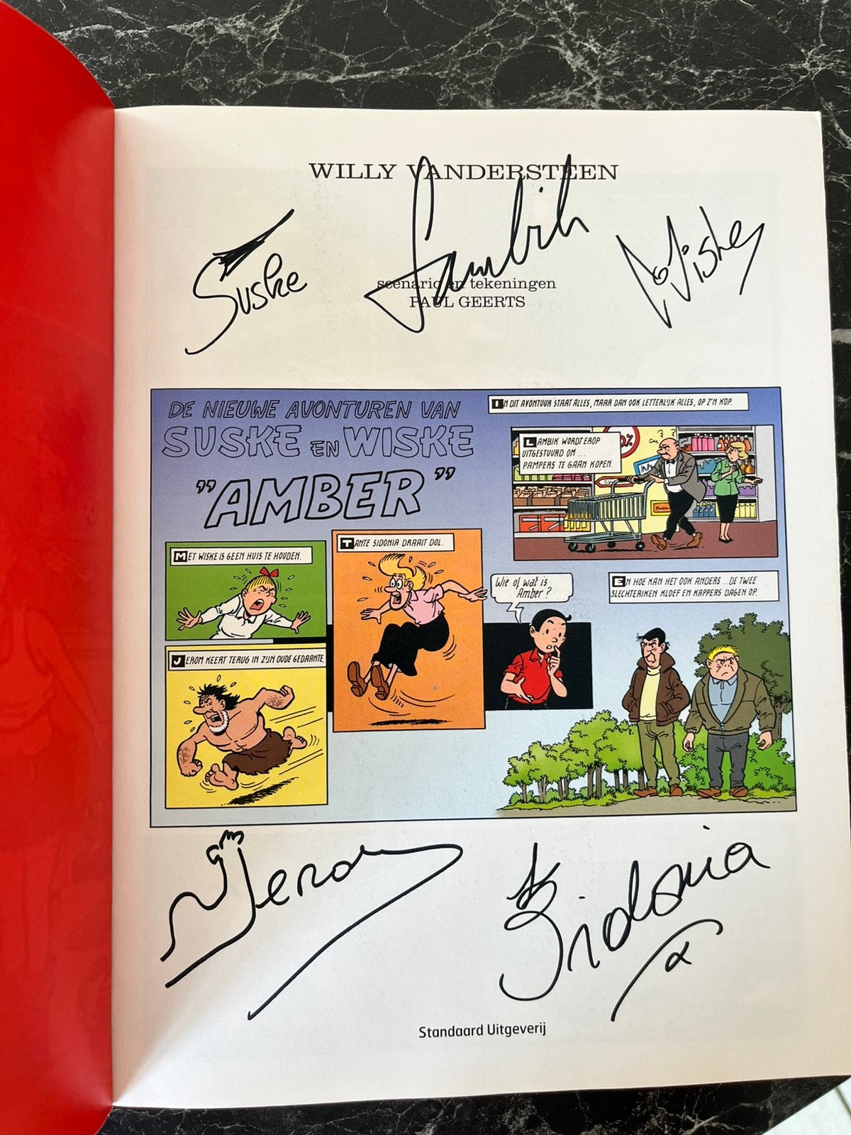 Suske & Wiske – Amber – gesigneerd o.a. Niels Destadsbader, Une BD, Enlèvement ou Envoi, Comme neuf