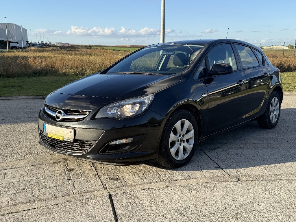 Opel Astra eco J 2014 LPG – Zuinig en goed onderhouden, Autos, Euro 5, Boîte manuelle, Noir, 5 portes