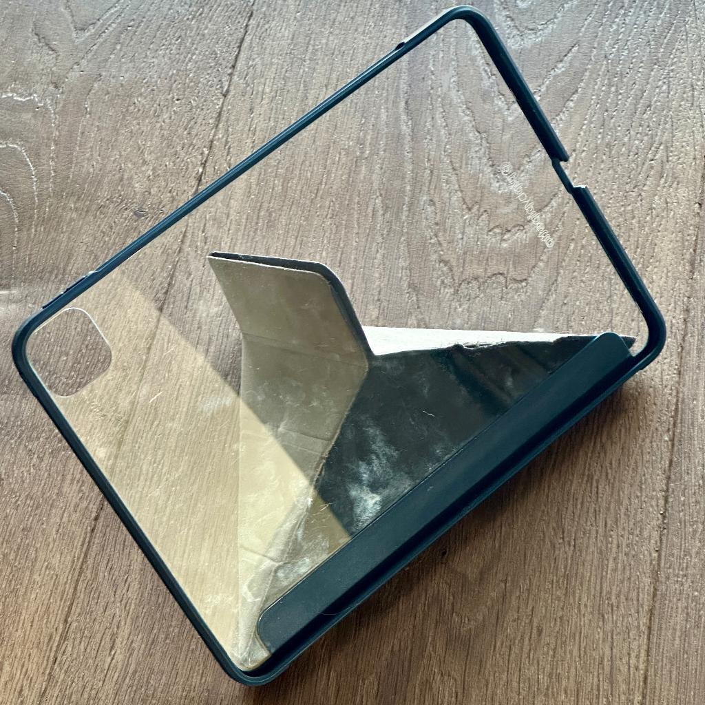 GRATIS iPad cover, Ophalen, Gebruikt, IPad Pro 11”, 11 inch