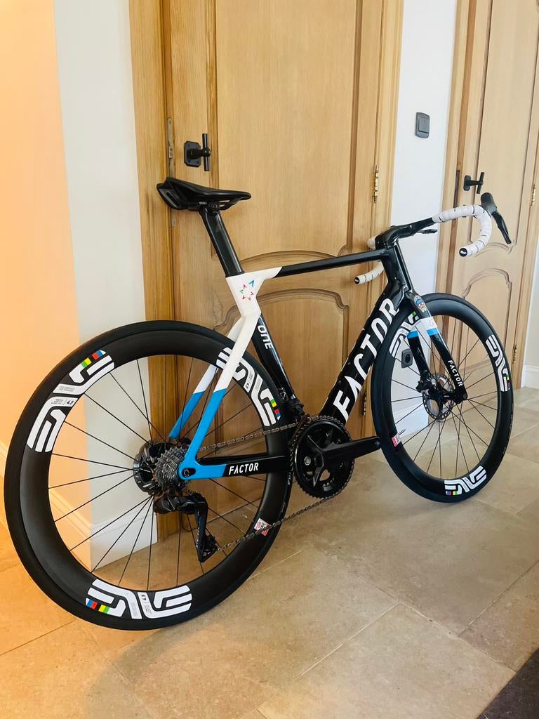 Factor One Ultegra Di2 Disc 12V Powermeter Black Inc, Carbon, Ophalen of Verzenden, Zo goed als nieuw, Factor