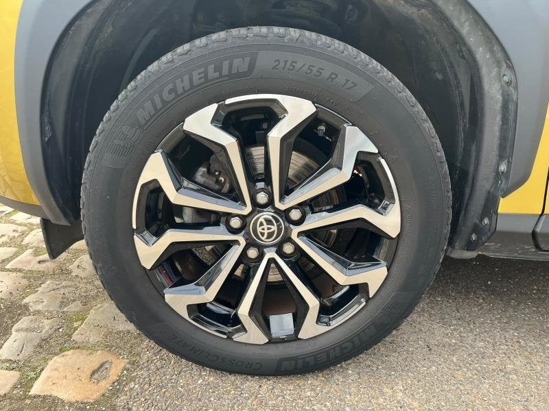 Toyota Yaris Cross Dynamic Plus Bi-Tone, Achat, Euro 6, Entreprise, https://public.car-pass.be/vhr/cf3a4693-3f27-4eb1-9118-af3149ef8c95