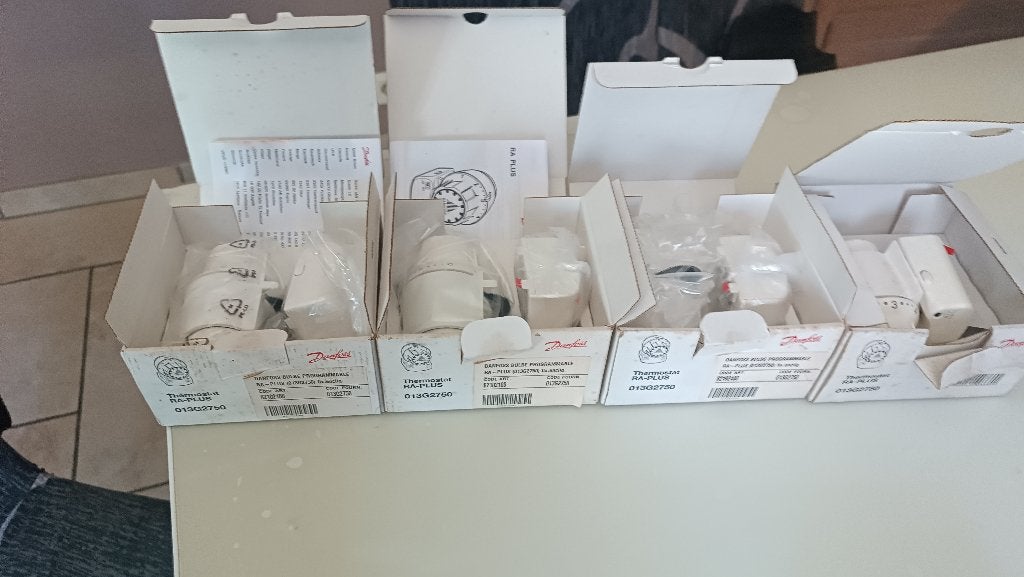 Danfoss bulbe programmable encilpsable, Ophalen, Zo goed als nieuw