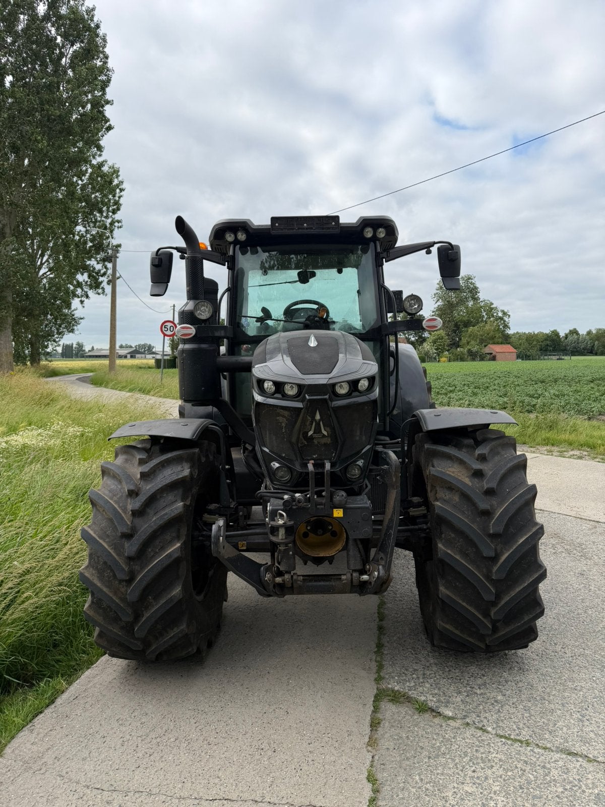 Deutz Fahr 6135 c TTV warrior, Zakelijke goederen, Landbouw | Tractoren, tot 2500, Deutz - Fahr, 120 tot 160 Pk, Gebruikt, Ophalen