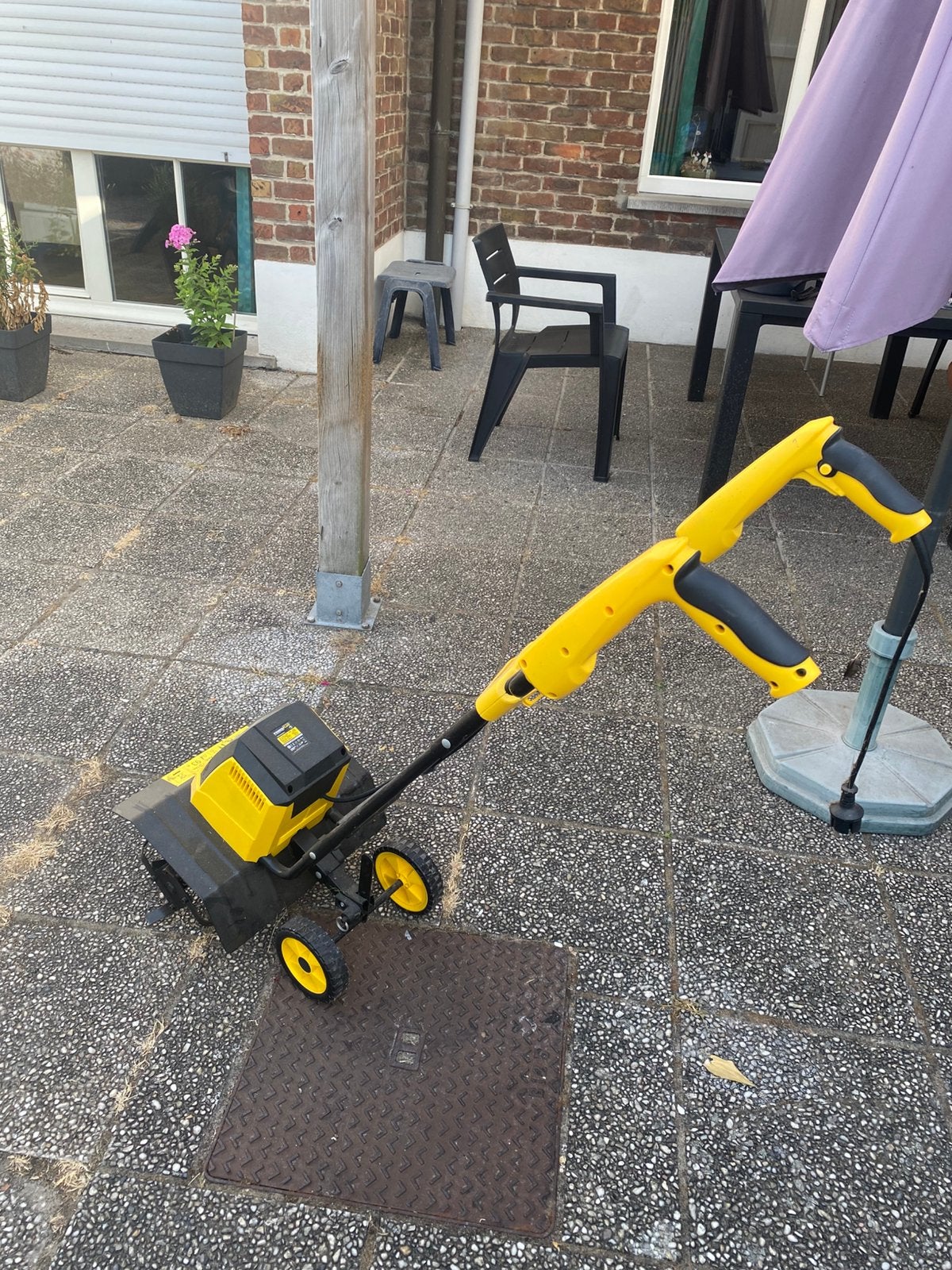 Grondvrees powerplus, Tuin en Terras, Verticuteermachines, Ophalen, Zo goed als nieuw