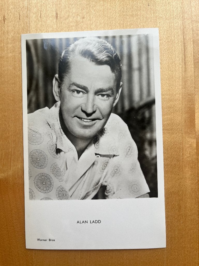 Fotokaart filmster Alan Ladd-Jaren 1950-1960, Ophalen of Verzenden, Zo goed als nieuw, Film, Foto of Kaart